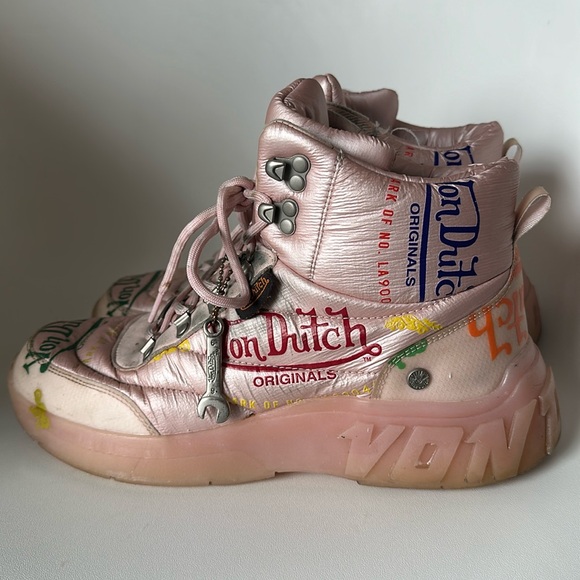 Von Dutch Shoes - Von Dutch Pink Puffer Shoes